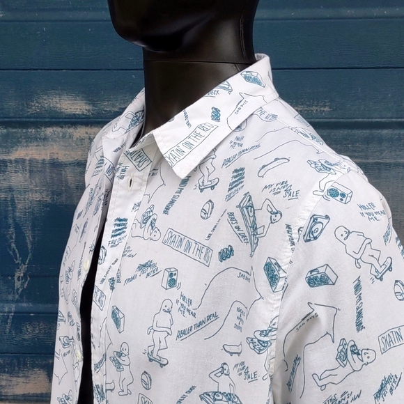 Divided (H&M) Men's Skate Board Culture Patterned Short Sleeve Summer Shirt - Picture 9 of 17